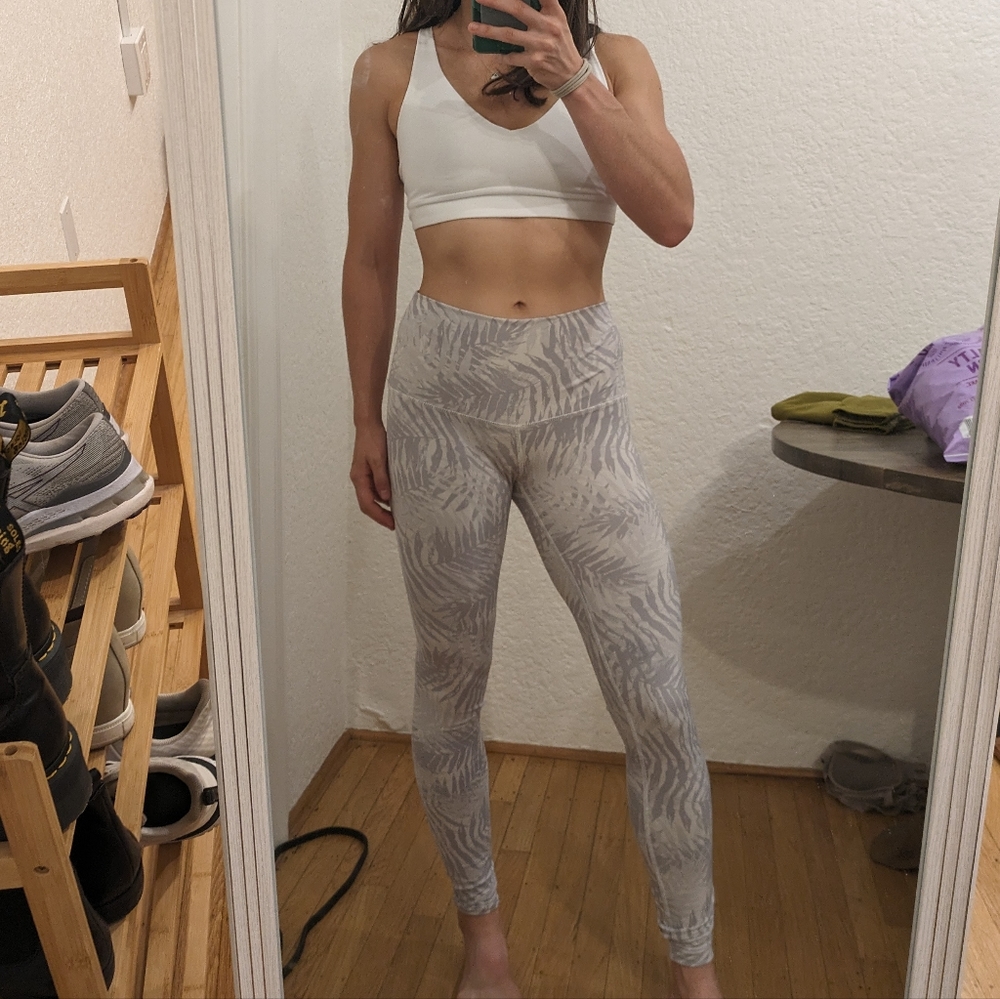 Lululemon wonder under leggings